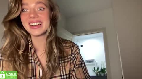 Greetings  Jess online show from March 3, 1:56 pm