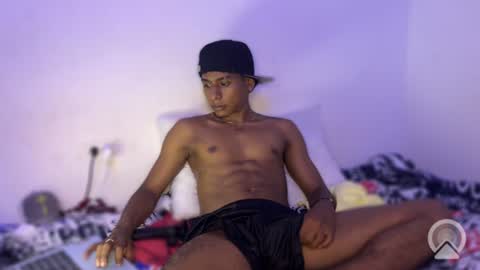 angel_hot_always online show from June 9, 10:09 pm