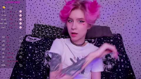 Angel Dust online show from April 4, 6:09 am