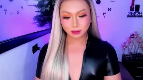 Angel No Mercy online show from March 14, 6:01 pm