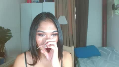 angela online show from March 9, 11:46 pm