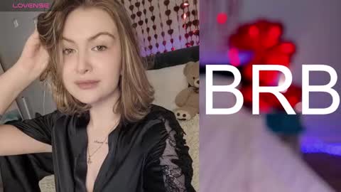 Snapshot of angelawallace chatting on February 13, 11:17 am angelawallace online show from February 13, 11:17 am