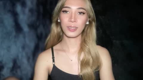 Angel online show from December 1, 4:38 pm