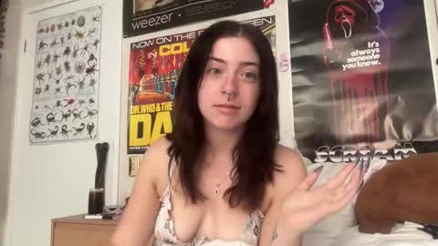 venellope888 online show from October 24, 1:50 am