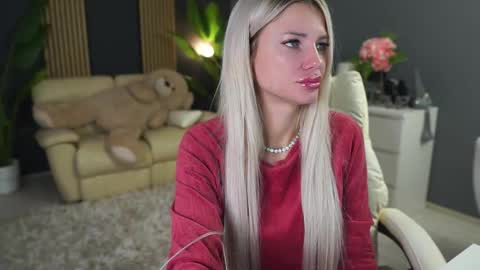 annita online show from February 15, 3:22 pm