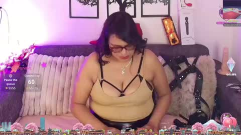 Angelica online show from June 6, 7:03 am