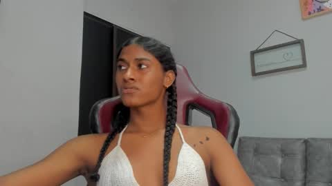 Snapshot of angelica_sexy1 chatting on October 1, 8:08 pm angelica_sexy1 online show from October 1, 8:08 pm
