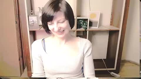 Angelina online show from May 15, 8:45 am