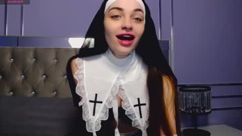 Angelina online show from October 24, 7:20 am