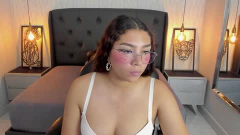 ANGELINE online show from January 14, 7:44 pm