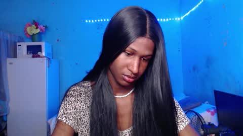 Snapshot of angell_dustt chatting on September 17, 5:49 pm Danielle online show from September 17, 5:49 pm