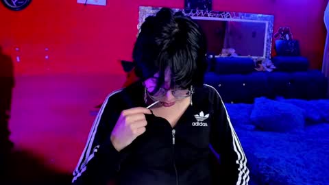 Angel  online show from January 5, 9:59 am