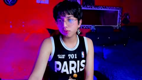 Angel  online show from February 7, 7:07 am