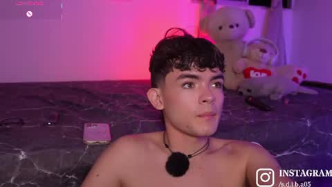Angelo I work from home this is my room  online show from July 23, 1:58 am