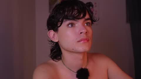 Angelo I work from home this is my room  online show from June 25, 2:08 am