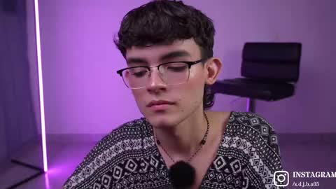 Angelo I work from home this is my room  online show from March 1, 4:17 am