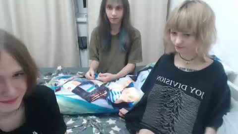 Eva online show from October 28, 11:28 pm