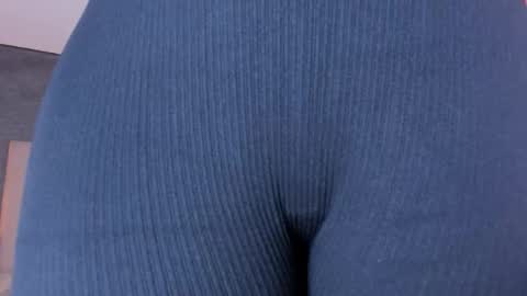 Angela online show from September 18, 12:42 pm