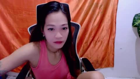 angelyn_slim online show from June 23, 4:09 am