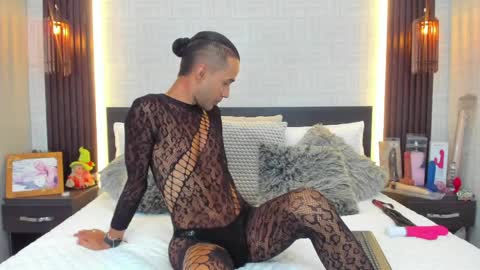  Anghel Stone  online show from April 8, 7:50 pm