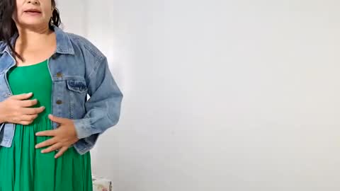 Angie online show from March 9, 8:21 pm