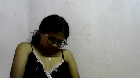 anielah online show from November 17, 6:32 pm