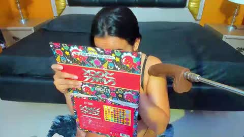Snapshot of anievans_ chatting on October 3, 11:07 am Ani  Time schedule 0600 - 1400 GMT -5 online show from October 3, 11:07 am