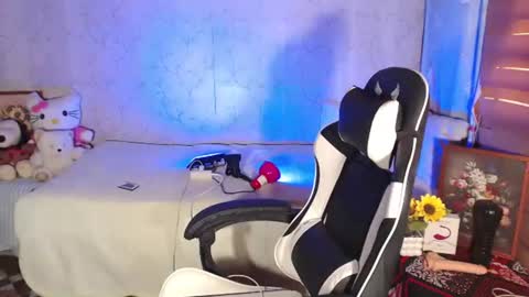 Nikka online show from April 2, 1:02 am