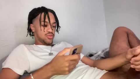 Animeboygirls online show from October 25, 5:02 pm