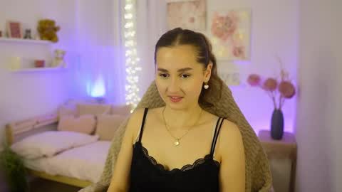 Anita Grey online show from November 18, 8:12 pm