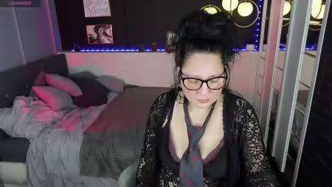 Anita online show from October 14, 9:18 pm