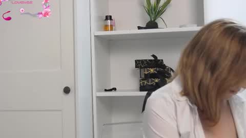 Anna online show from September 18, 12:42 pm