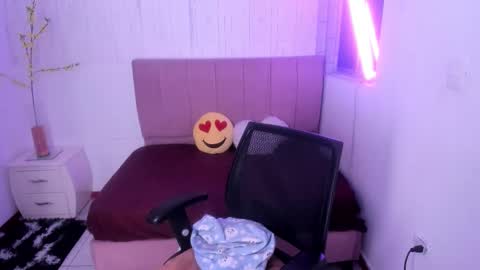 ANNA online show from November 25, 5:06 am