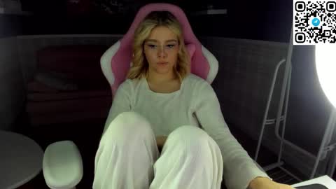 Anna online show from March 20, 6:07 am