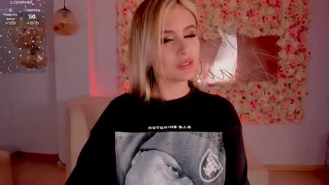 Anna Brooks  online show from March 2, 1:47 am