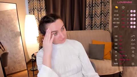 Anna online show from March 2, 8:27 am