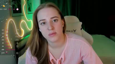 annagrees1 online show from December 18, 2:34 pm