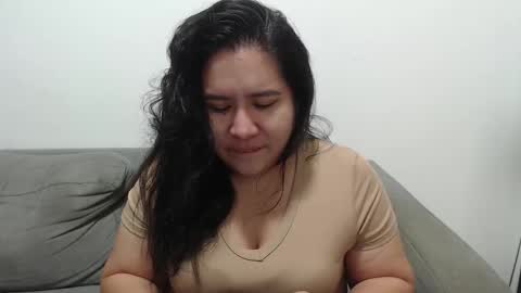 Anna online show from December 14, 2:12 pm