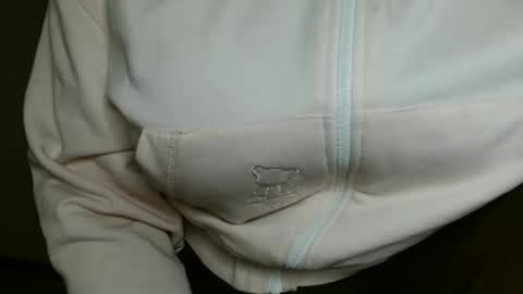 Bella online show from March 26, 5:29 pm