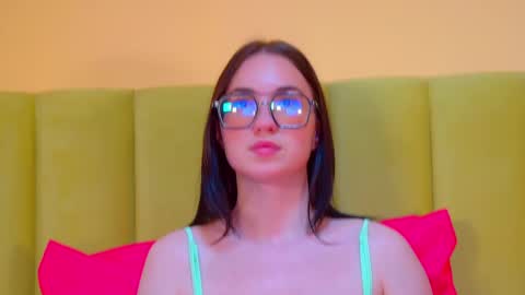 Snapshot of anneavery chatting on October 22, 10:29 am Anne online show from October 22, 10:29 am