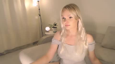 Annett online show from September 19, 1:10 am