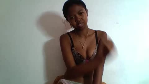 annica86 online show from March 27, 8:26 am