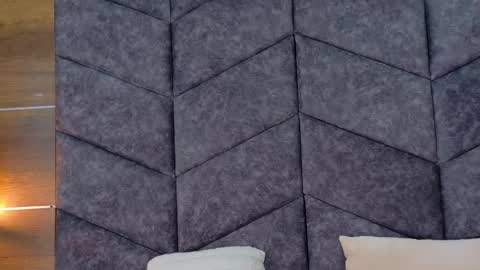 ANNIE online show from April 21, 11:39 am