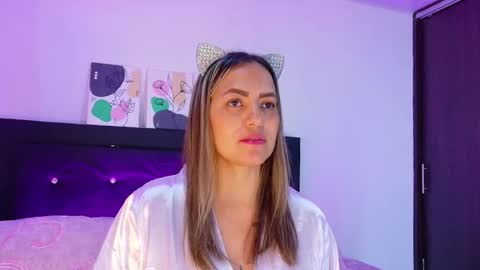 AnnieCollins69 online show from October 2, 3:38 am