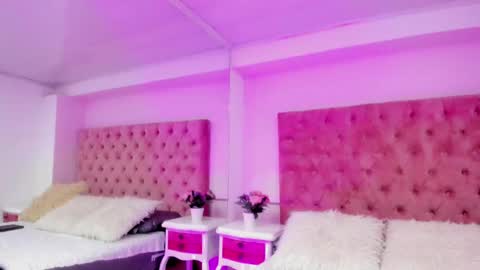 Annie  online show from January 22, 4:55 pm