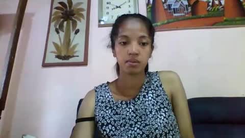 anniesexy1 online show from December 22, 6:31 am