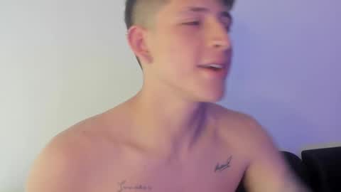 Annie  Alex online show from February 4, 8:17 pm