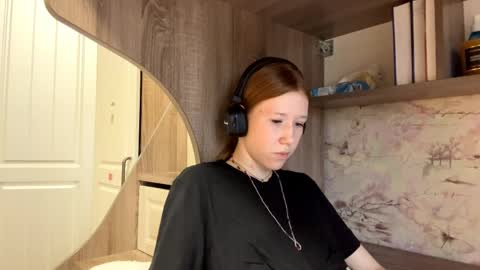 Kira online show from April 3, 12:23 pm