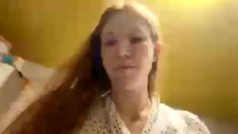 Kira online show from March 25, 10:33 am