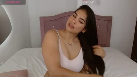 Anny  online show from June 13, 1:49 am